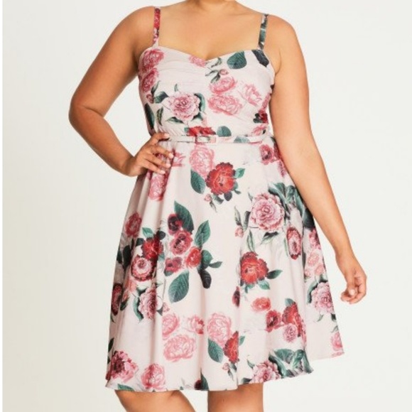 City Chic Dresses & Skirts - City Chic Floral Retro Style Drop Waist Dress